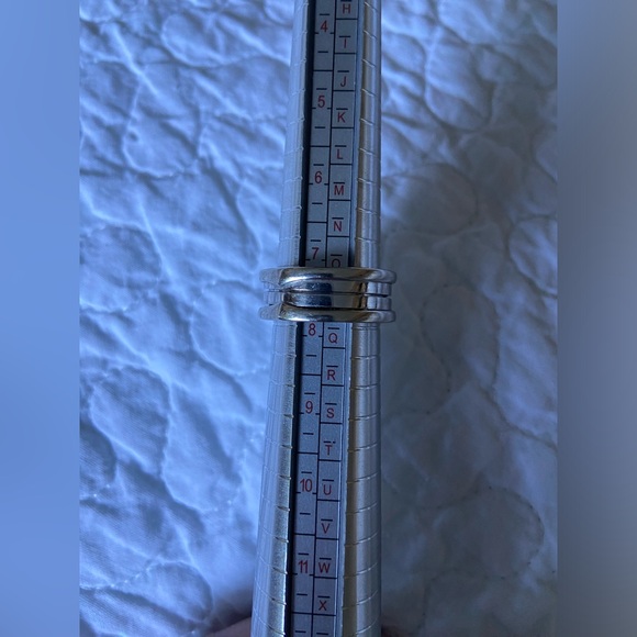 BVLGARI 18kt Gold Ring - Picture 16 of 16